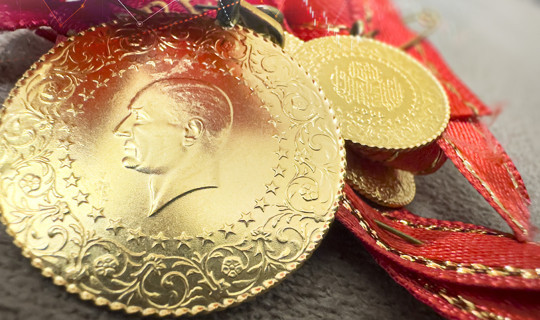 Piyasalarda Altın Günü: Fed Faizi Sabit Tuttu, Fiyatlar Coştu