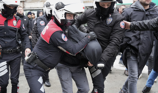 İstanbul'da 1 Mayıs Bilançosu: 575 Gözaltı