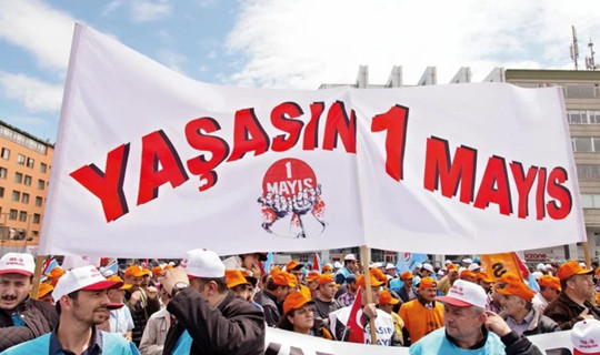 Siyasilerden Peş Peşe 1 Mayıs Emek ve Dayanışma Günü Mesajları