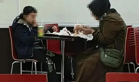 Burger King'deki İnsanlık Dışı Müdahaleye Ticaret Bakanlığı Sessiz Kalmadı! Para Cezası Kesildi