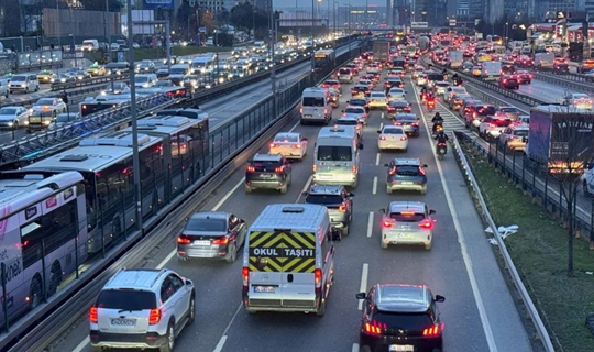 İstanbul Trafiğine 'UEFA Finali' Ayarı: Bu Yollar Kapanacak