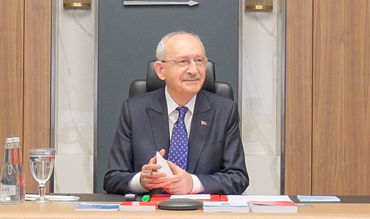 CHP'de 'Mutlak Butlan' Depremi Sürüyor: Kılıçdaroğlu'ndan İl Başkanlarına 'Ya Arının Ya Bırakın' Resti