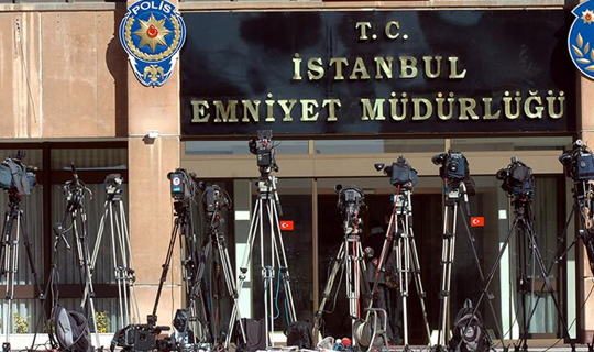 İstanbul Emniyeti'nden 'Çıplak Arama' İddiasına Yanıt