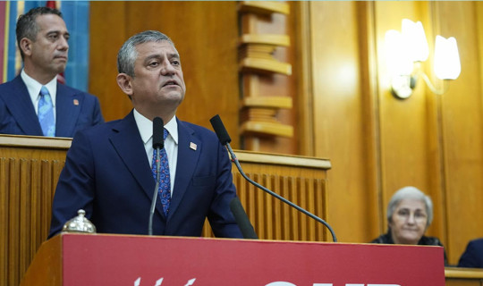 Özgür Özel'in Yol Haritası Ortaya Çıktı: Birinci Yedek Parti Hazır, İkincisi de Kurulacak