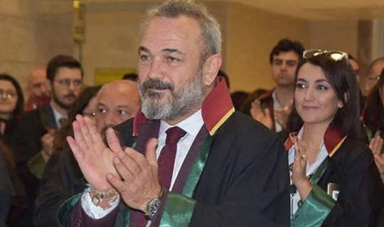 İzmir Barosu Eski Başkanı Özkan Yücel Hayatını Kaybetti