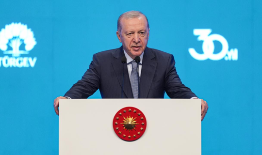 Cumhurbaşkanı Erdoğan TÜRGEV Programında Konuştu: 'Akışa Yön Veren Bir Gençlik Yetiştireceğiz'