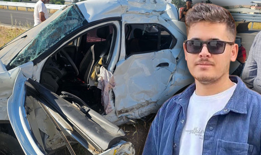 YKS Yolunda Kahreden Ölüm! Sınava Yetişmeye Çalışan İki Genç Tırla Çarpıştı