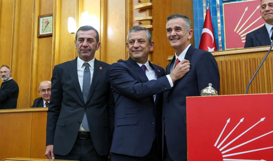 CHP Sakarya Milletvekili Ümit Dikbayır Partiden İstifa Etti