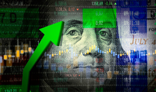 Dolar Tarihi Zirvede: Döviz Piyasaları Güne Hareketli Başladı