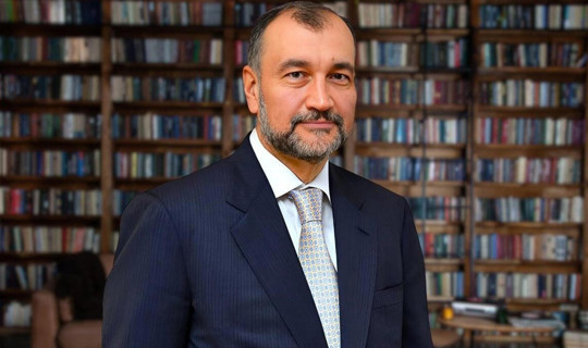 Murat Ülker'den Borç İtirafı: 8 Yılda 40 Fabrika Sattık