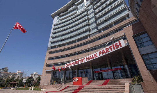 CHP'den AYM'ye Kritik Başvuru: Bir Partinin Logosu Geçersiz Sayıldı