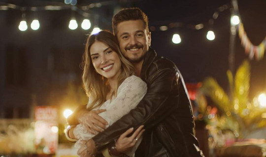 Deniz Baysal ve Barış Yurtçu Boşanıyor mu? Paylaşımı Kafaları Karıştırdı