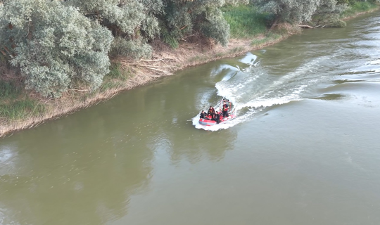 Kızılırmak'ta Yürek Yakan Olay: Oğlunu Kurtaran Baba Akıntıda Kayboldu