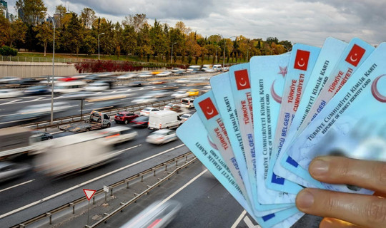 Ehliyeti Olan Herkesi İlgilendiriyor: Trafikte Yeni Düzenleme Geliyor! Bu Hatayı Yapanın Ehliyeti Kalıcı Olarak İptal Edilecek