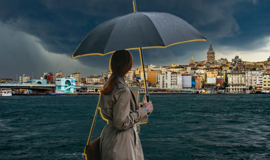 AKOM İstanbul İçin Saat Verdi: Sarı Kodlu Alarm! Kuvvetli Sağanak Geliyor