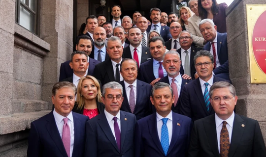 Kulisler Bu İddiayla Çalkalanıyor: YENİ Parti’den 10 Vekil İstifa Edebilir