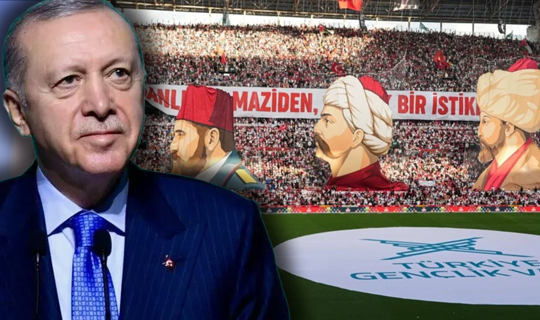 Cumhurbaşkanı Erdoğan'dan TÜGVA Programı'nda Önemli Mesajlar: 'Gençlerimizi Üç Beş Kendini Bilmeze Yedirmeyiz'