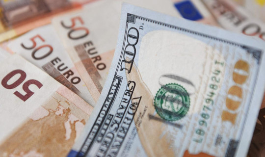 Serbest Piyasada Döviz Güne Nasıl Başladı? Dolar ve Euroda İbre Yukarıda