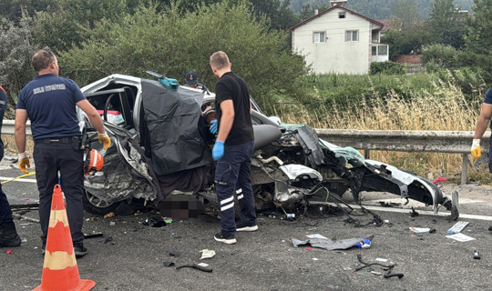 Bolu'da Feci Kaza! Bir Ölü, İki Ağır Yaralı
