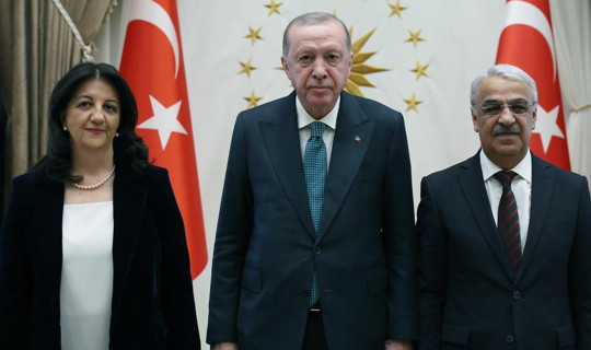 Beştepe'de Kritik Buluşma! Cumhurbaşkanı Erdoğan İmralı Heyeti Üyeleri Pervin Buldan ve Mithat Sancar ile Görüşecek
