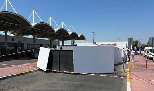 Antalya Havalimanı'nda Kadın Katliamı: Emekli Polis Beylik Tabancasıyla Dehşet Saçtı