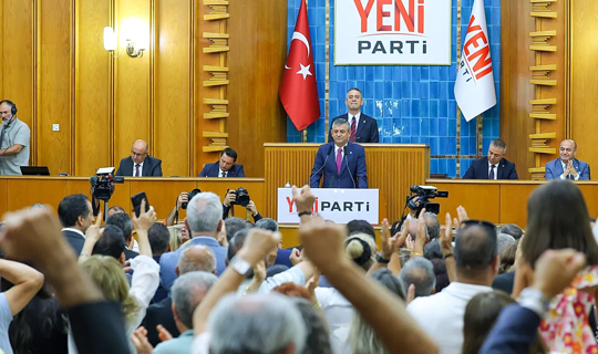 YENİ Parti Hakkında Bomba İddia: 10 Milletvekili CHP'ye Geçecek