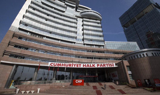 CHP'de Toplu İstifa Kararı: 15 İsim YENİ Parti'ye Katıldı