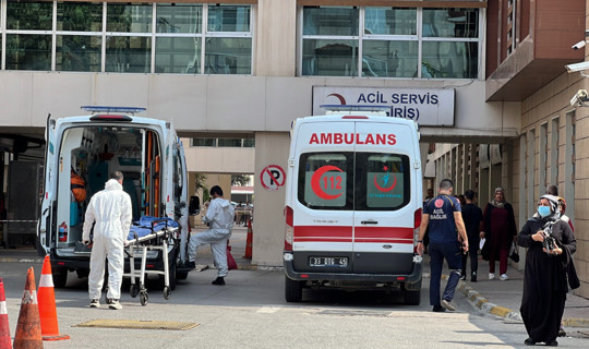 Mersin Limanı'nda Kimyasal Sızıntı Alarmı! Operasyonlar Durduruldu, Onlarca Kişi Hastanelik Oldu