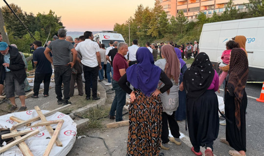 Düzce'de Katliam Gibi Kaza! Çok Sayıda Ölü Ve Yaralı