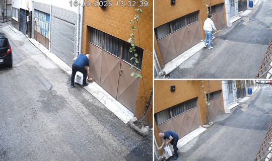 Önce Baba Sonra Oğlu Geldi: Kedileri Korkutup Mamalarını Çöpe Attılar!