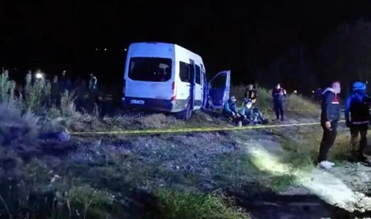 Kayseri'de Kepçe ve İşçi Servisleri Çarpıştı! Bir Ölü, 15 Yaralı