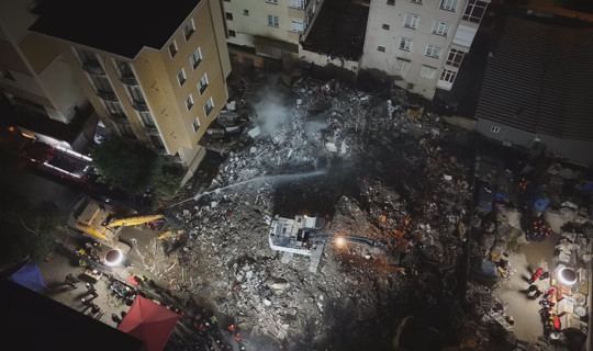 Maltepe'de Çöken ve 5 Kişiye Mezar Olan Binanın Bilirkişi Ön Raporu Çıktı: Yıkım Kararı Uygulanmamış