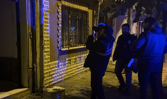 Eskişehir'de Şüpheli Ölüm: Komşusunun Evinde Fenalaşan Kadın Hayatını Kaybetti