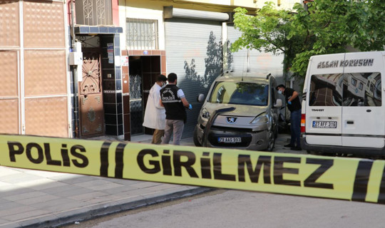 İstanbul Esenyurt'ta İş Yerine Silahlı Saldırı, O Anlar Kamerada