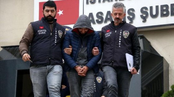 700 liralık borç için döverek öldürmüşler