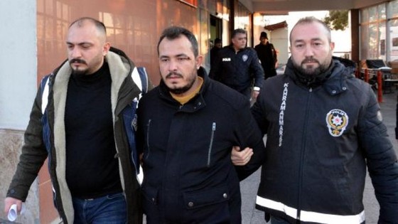 Birlikte alkol aldığı arkadaşını öldürdü
