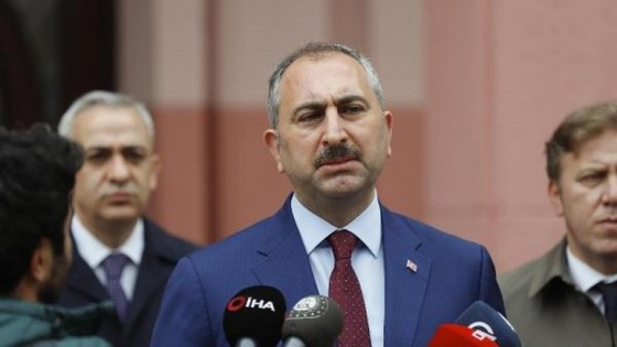 Yangın soruşturmalarına ilişkin Abdulhamit Gül'den açıklama