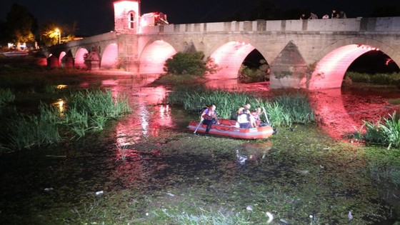 Tunca Köprüsü'nden nehre düşen kişi AFAD ekipleri tarafından kurtarıldı