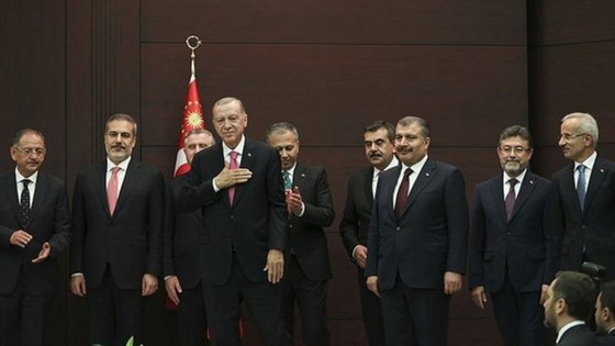 Bakan olacağını öğrenen ilk isim kim oldu? İşte kabineye dair detaylar...