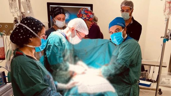 Kocaeli'de hamile olduğunu sanıyordu, karnından çıkan şoke etti: Tam 15 kilo!