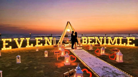 2025'te Evlenecek Burçlar Belli Oldu: Şimdiden Gelinlik Bakmaya Başlayın