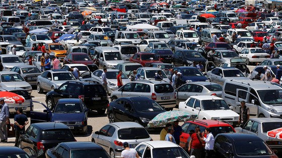 İkinci El Araç Piyasasında Bayram Havası: Rekora Hazırlık Başladı