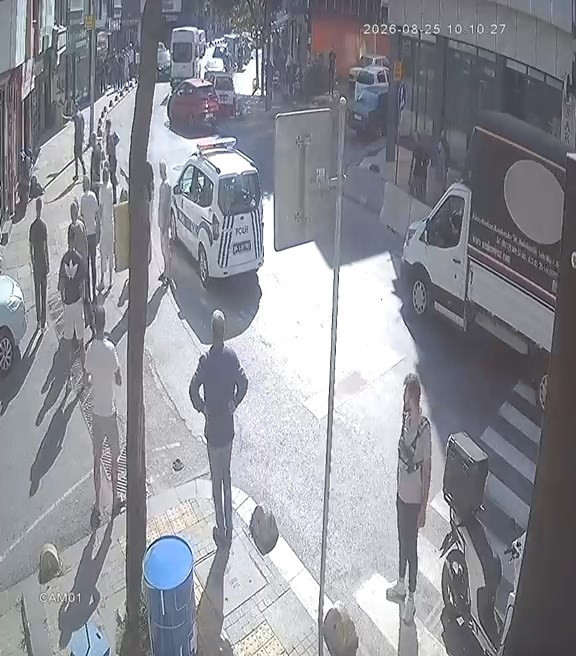 Gaziosmanpaşa'da Kadın Cinayeti: Katledilmeden Önce Babasına Son Sözü 'Önümü Kesti, Zarar Verecek' Olmuş - Resim : 3