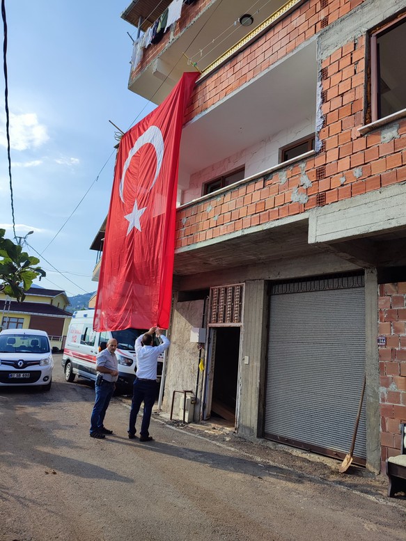 İmamoğlu'nun Akrabası Gara'da Şehit Düştü - Resim : 1