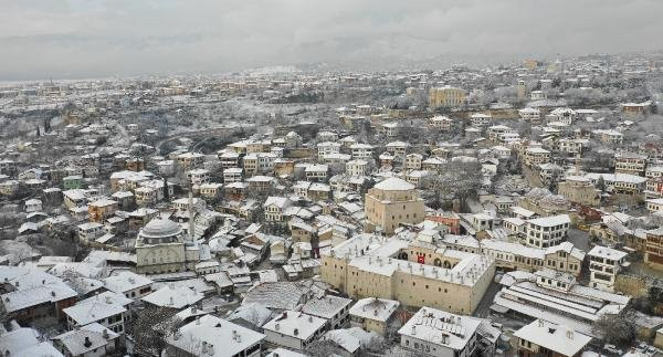 Beyaza bürünen Safranbolu, havadan görüntülendi - Resim: 2