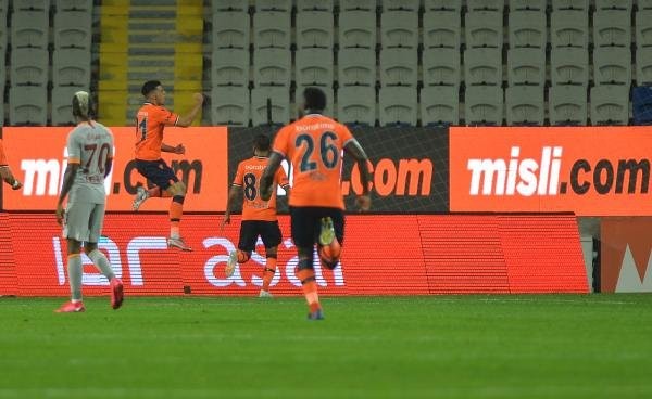 Başakşehir - Galatasaray maçından kareler - Resim: 13