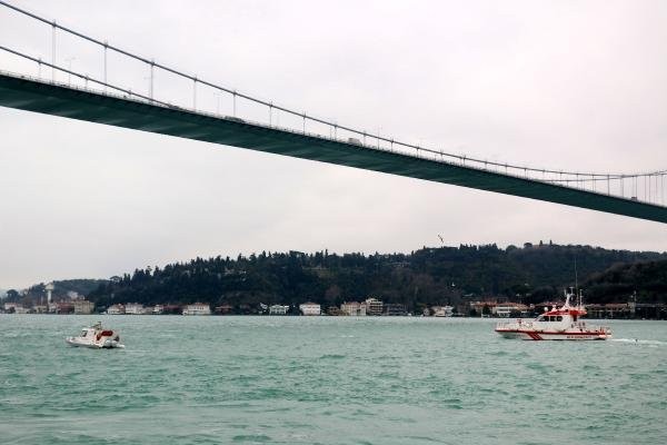 İntihar girişimi FSM trafiğini kilitledi - Resim: 2
