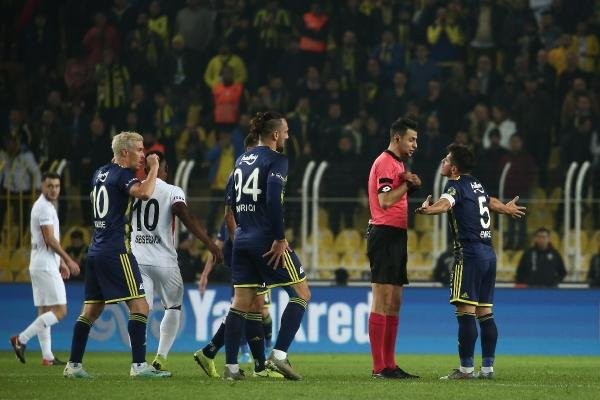 Fenerbahçe - Gençlerbirliği maçından kareler... - Resim: 3