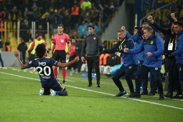 Fenerbahçe - Gençlerbirliği maçından kareler... - Resim: 15