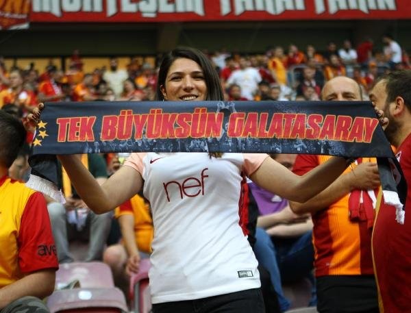 Galatasaray'ın şampiyon olduğu Başakşehir maçından kareler - Resim: 30